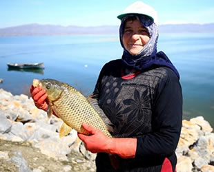 Suğla Gölü'nde sularının yükselmesi balıkçıların yüzünü güldürdü