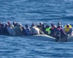 Akdeniz'de göçmenleri taşıyan bot battı: 45 ölü