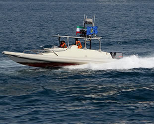 İran, Basra Körfezi'nde kaçak akaryakıt taşıyan tekneye el koydu