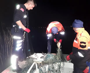 İznik Gölü’nde kaçak balık avcılarına operasyon düzenlendi