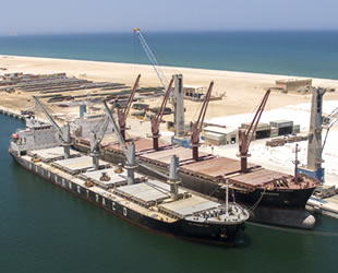 Umman, ABD’ye Duqm Limanı’nda kolaylık sağlayacak