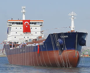 RMK Marine, DİTAŞ için inşa ettiği ‘T. ELENOR’ isimli tankeri denize indirdi