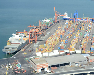 İzmir'de liman taşımacılığı yapan 65 firmaya soruşturma açıldı