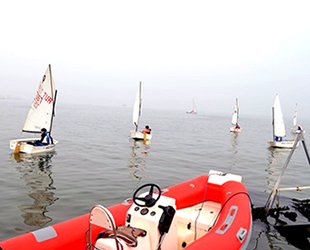 Bursa'da yelkenler, ‘Emniyet Teşkilatı’ için açıldı