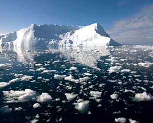 Arktik deniz buzu genişliğinin yine düşük seviyede olduğu tespit edildi