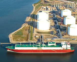 Almanya, LNG terminal yatırımlarını kolaylaştırıyor