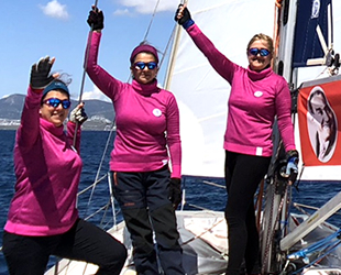 Deniz tutkunu 3 kadın, barış için Bodrum’dan Samsun’a yelken açtı