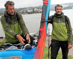 Norveçli denizci, rüzgar sörfüyle Karadeniz'i geçiyor