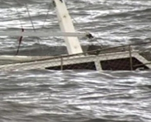 Uganda'da futbolcuları taşıyan tekne alabora oldu: 30 ölü