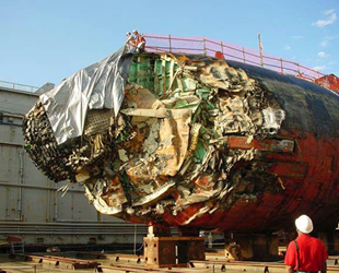 Buz dağına çarpan Amerikan denizaltısının fotoğrafları yayınladı