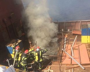 Petro Poroşenko’nun tersanesi kundaklandı