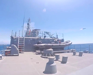 TCG Bartın’dan L-UMTAS füzesiyle atış yapıldı