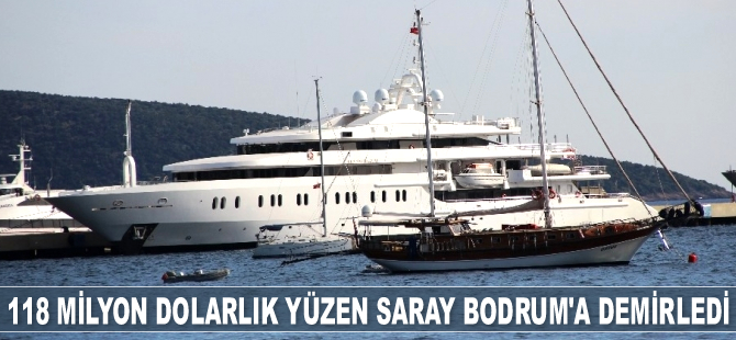 ’Moonlıght 2’ isimli lüks mega yat, Bodrum Limanı’na demir attı