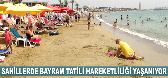 Mersin sahillerinde bayram tatili hareketliliği yaşanıyor