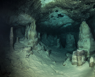 Hatay'da su altı mağarası keşfedildi