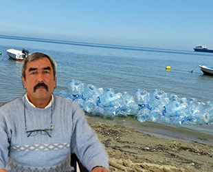 Yalova’da denize atılan pet şişeler ada oluşturdu