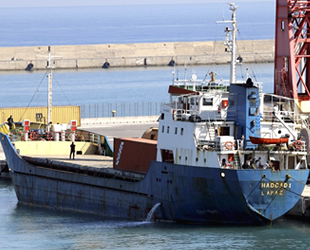 Libya'ya silah taşıdığından şüphelenilen gemilerin aranmasını öngören karar uzatıldı