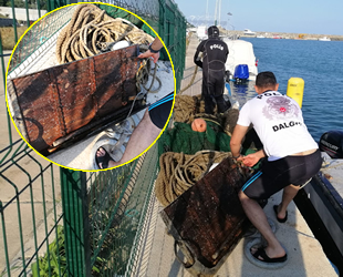Marmara Denizi'nde trol ağları ve kapakları ele geçirildi