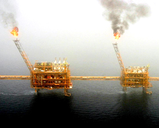 İran’ın petrol üretimi son 30 yılın en düşük seviyesine indi