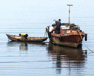 Japonya, Kuzey Koreli 300 tekneyi avlanma bölgesinden uzaklaştırdı