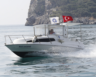 Antalya Körfezi’nde 7 gün 24 saat deniz suyu denetimleri yapılıyor