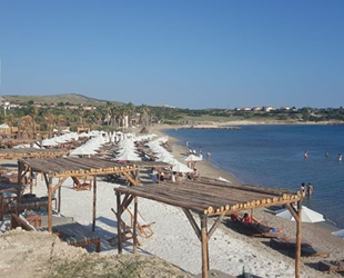 Çeşme'deki halk plajı işgaline son verildi