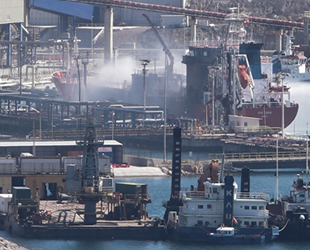 Aliağa'daki tanker patlamasında denizde kirlilik meydana gelmedi