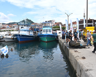 Amasra’da deniz dibi temizliği yapıldı