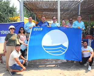 Seferihisar’da 8 halk plajı ‘Mavi Bayrak’ aldı