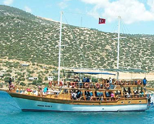 Mersin’de günübirlik yat turlarına büyük ilgi var