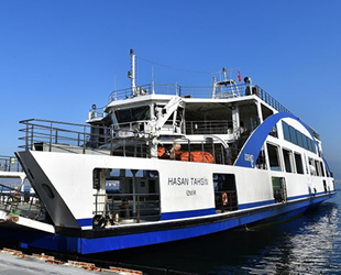 İzmir'de arabalı vapurda araç içindeki yolculardan da ücret alınacak