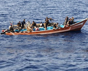 Kamerun'da okyanusta mahsur kalan 106 kişi kurtarıldı