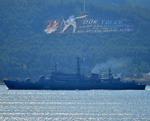 'Perekop' isimli Rus savaş gemisi, Çanakkale Boğazı'ndan geçti