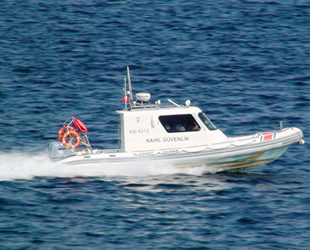 Sahil Güvenlik ekipleri, şüpheli her tekneyi kontrol ediyor