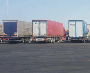 Suudi Arabistan, Duba Limanı'nda bekletilen Türk TIR'larının geçişine izin verdi