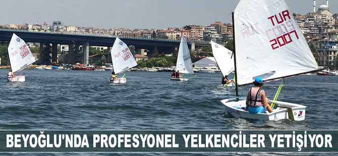 Beyoğlu’nda profesyonel yelkenciler yetişiyor