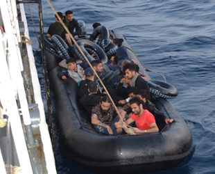 Ege Denizi'nde 36 düzensiz göçmen yakalandı