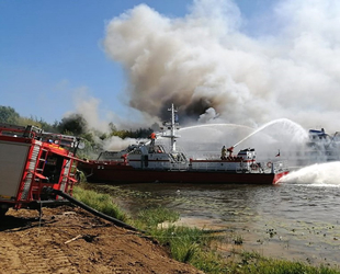 Svitaya Rusi isimli yolcu gemisinde yangın çıktı