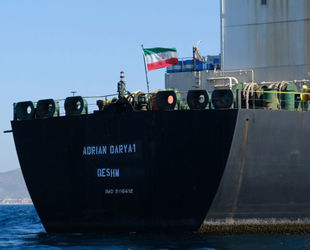 Yunanistan, İran tankerinin ülke limanlarına yanaşmasına izin vermeyecek