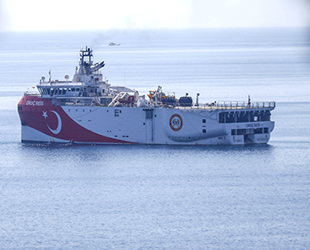 MTA Oruç Reis Gemisi, Antalya açıklarına demir attı