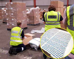 ‘MV Gibraltar’ isimli gemide 1.3 ton uyuşturucu ele geçirildi