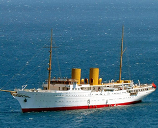 ‘Savarona’ yatı, İstanbul Tersane Komutanlığı’na emanet edildi