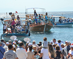 Urla’da ‘Orkinos Çiftliğine Hayır’ eylemi düzenlendi