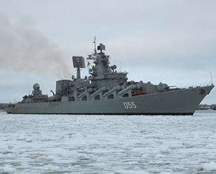 Rus Mareşal Ustinov füze kruvazörü, Aksaz Donanma Üssü'ne demirledi