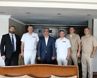 Rus Komutanlar, Marmaris Belediye Başkanı Mehmet Oktay’ı ziyaret etti