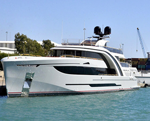 Antalya'da 19 yılda 428 lüks yat denizle buluştu