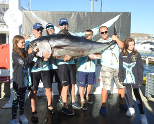 Columbia PFG Alaçatı Big Fish Turnuvası gerçekleştirildi