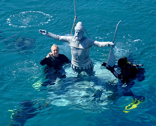 Hacı Bektaş Veli ve Pir Sultan Abdal, Çeşme'de deniz ile buluştu