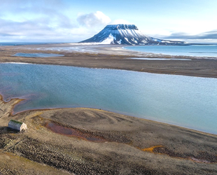 Rusya, buzullar eriyince 5 yeni adaya sahip oldu