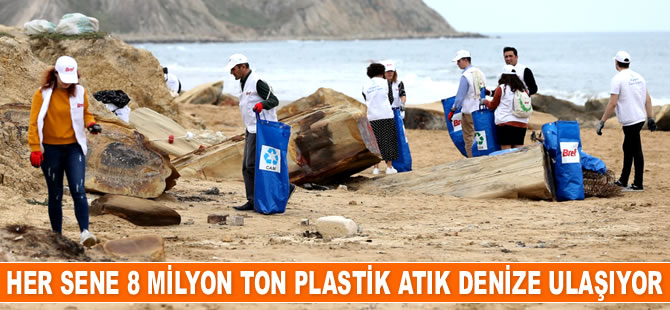 Kilyos sahilinde 300 kilo çöp toplandı